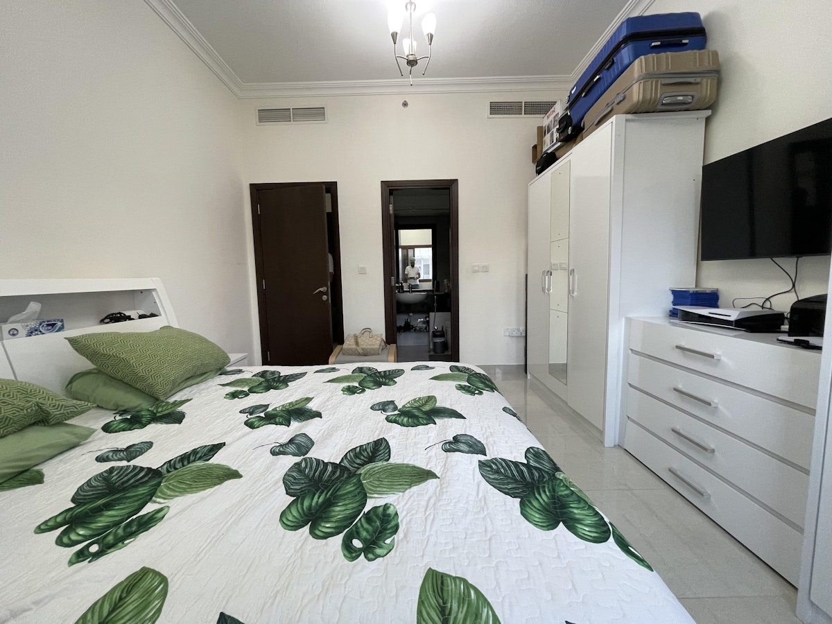 1Bed+ Maids| Investor Deal| Next to Mall