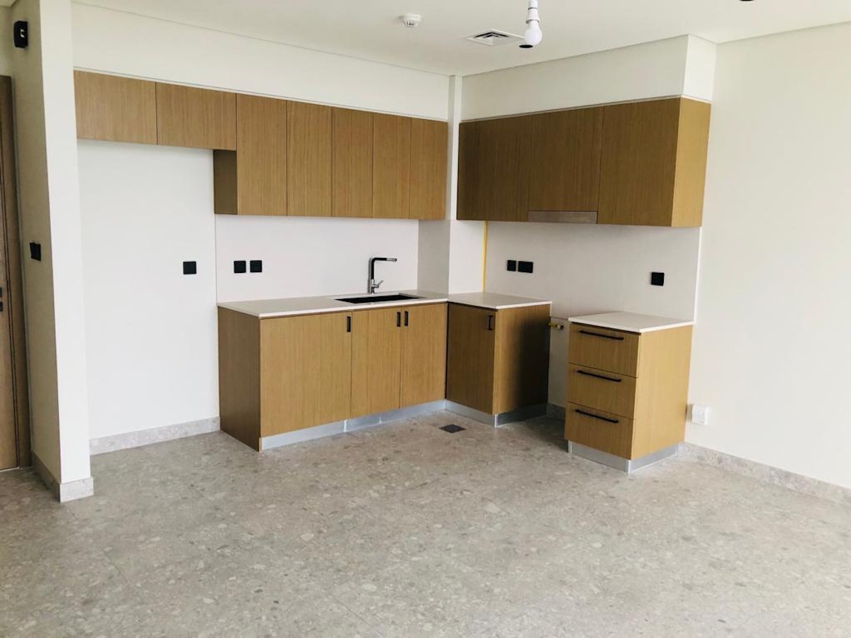 Ready to Move in | Vacant | Skyline View