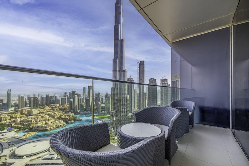 Largest 2 Bed I Burj View I Bills Included