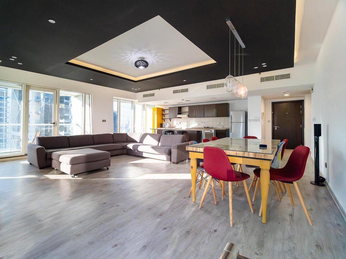 Stunning Views | Fully Furnished | Corner Unit