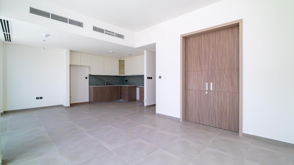Brand New | Close To Pool & Park | End Unit