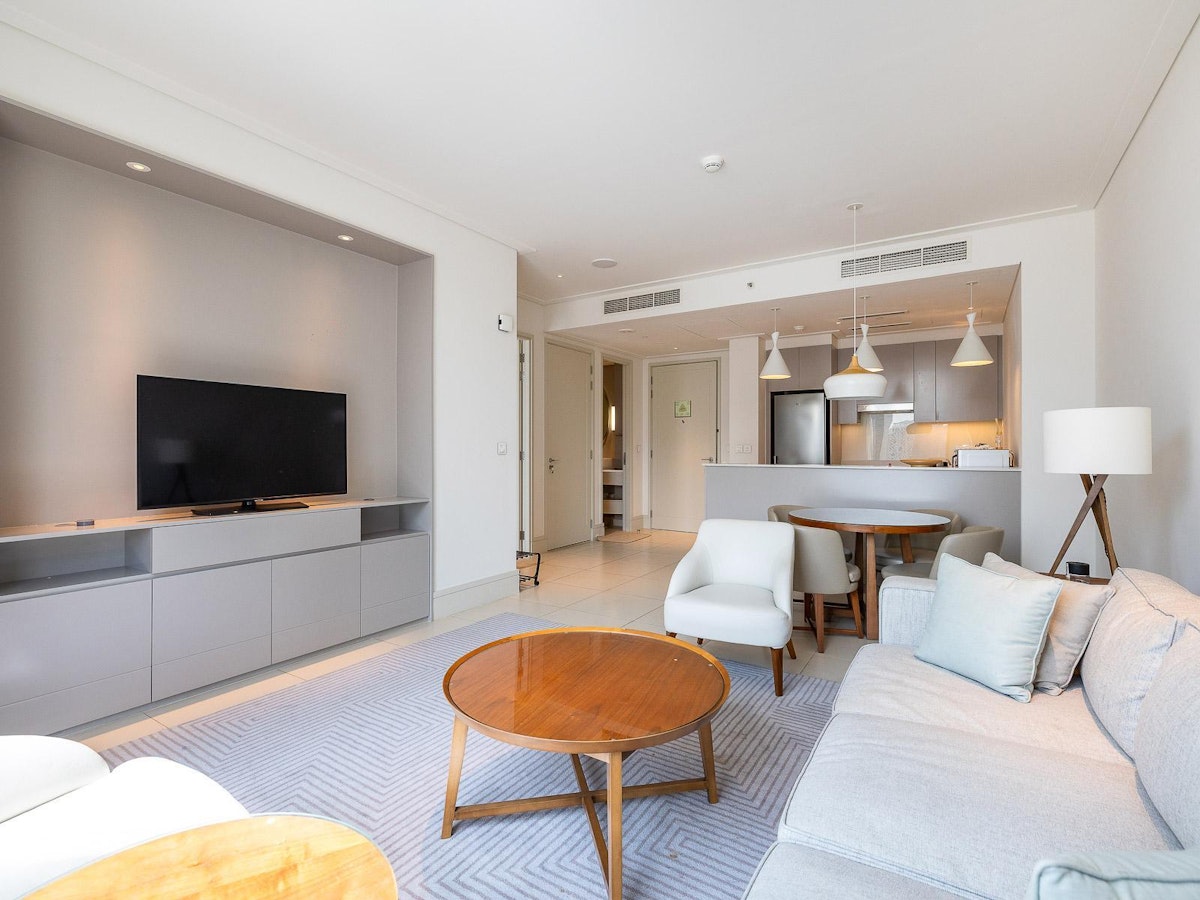 Furnished Apartment | Luxury 1-Bedroom | Vacant