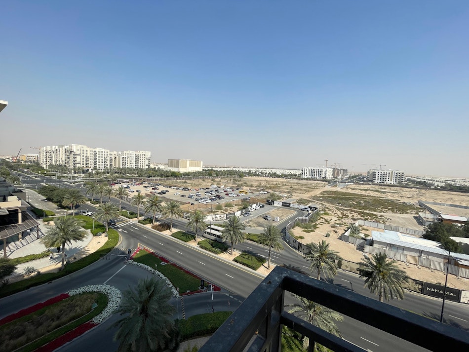 Spacious 1BR | Central Parkview | Ready to Move In