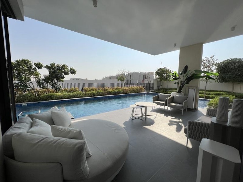 Corner Unit | On The Park | Opp to Pool | 5BR