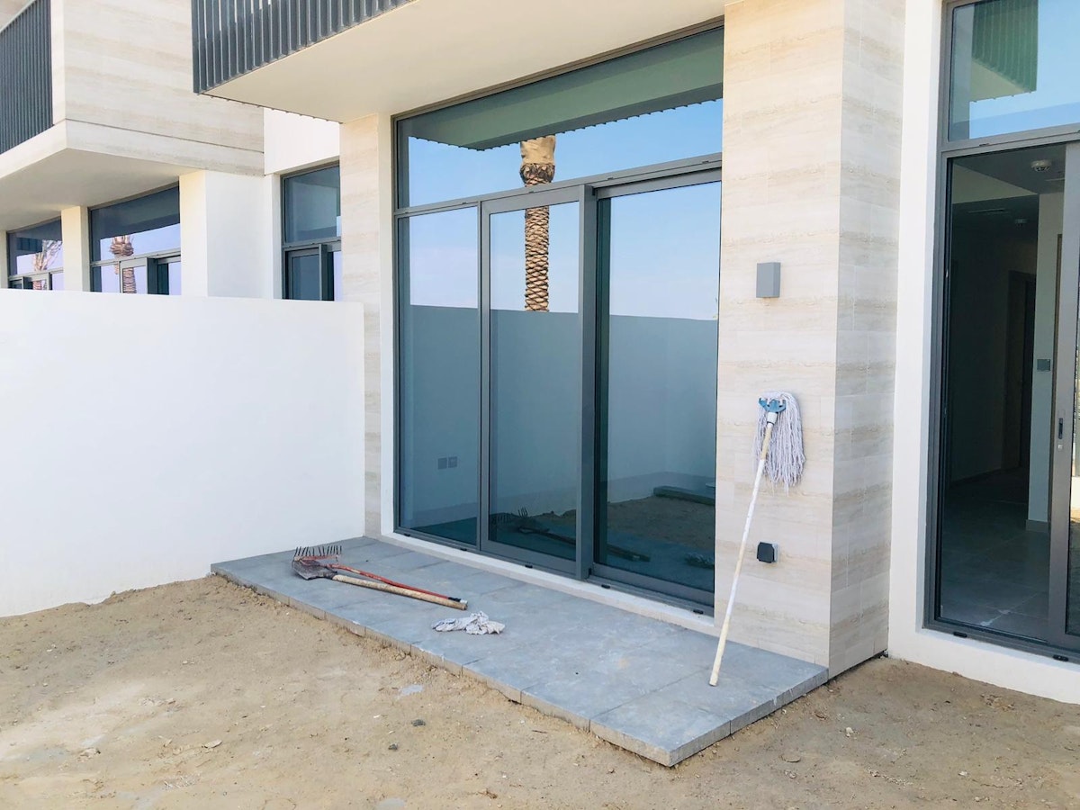 Ready to Move In | Vacant | 3 bed + Maid