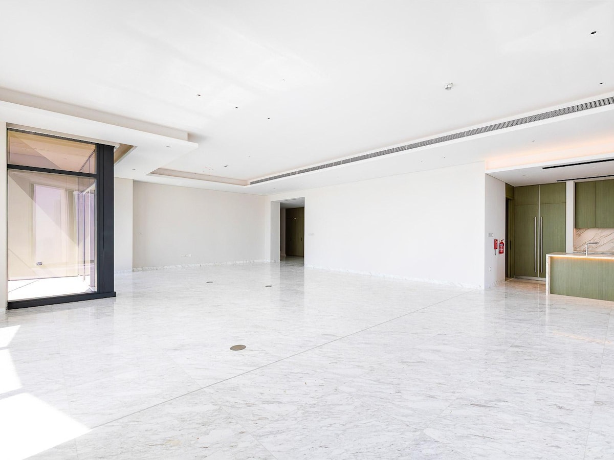 Ultra Exclusive|Signature Iconic Views |High-Floor