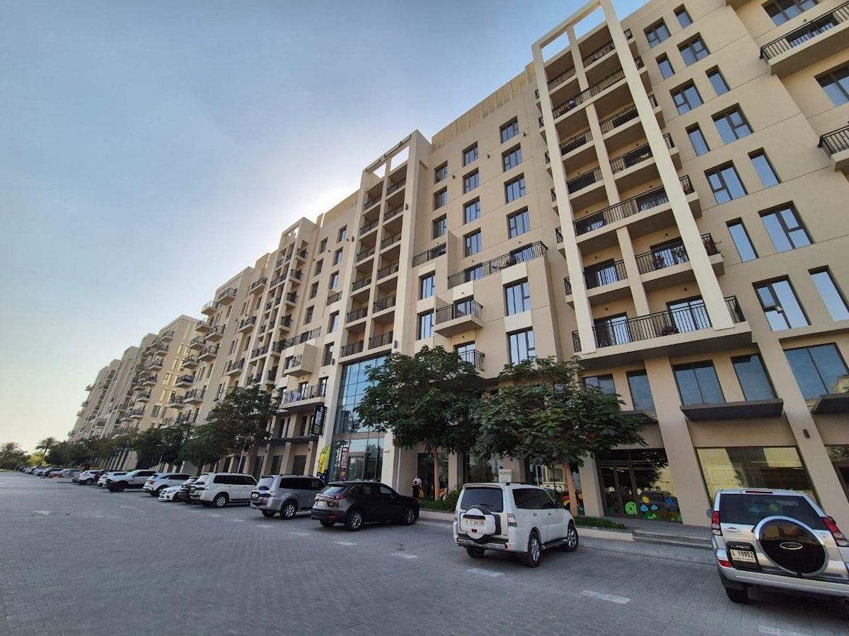 2 BR | Open View | Vacant | Well Maintained Unit