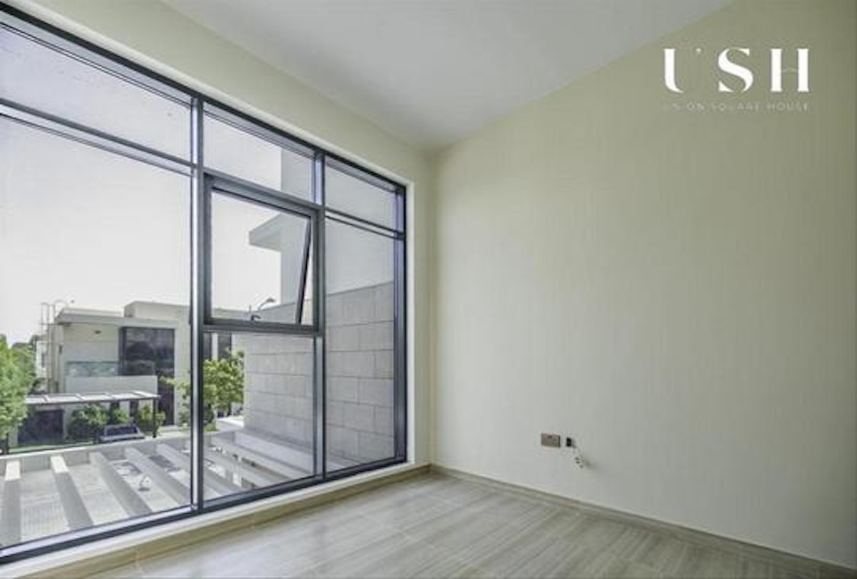 Brand New | Middle Unit  | Premium Park facing