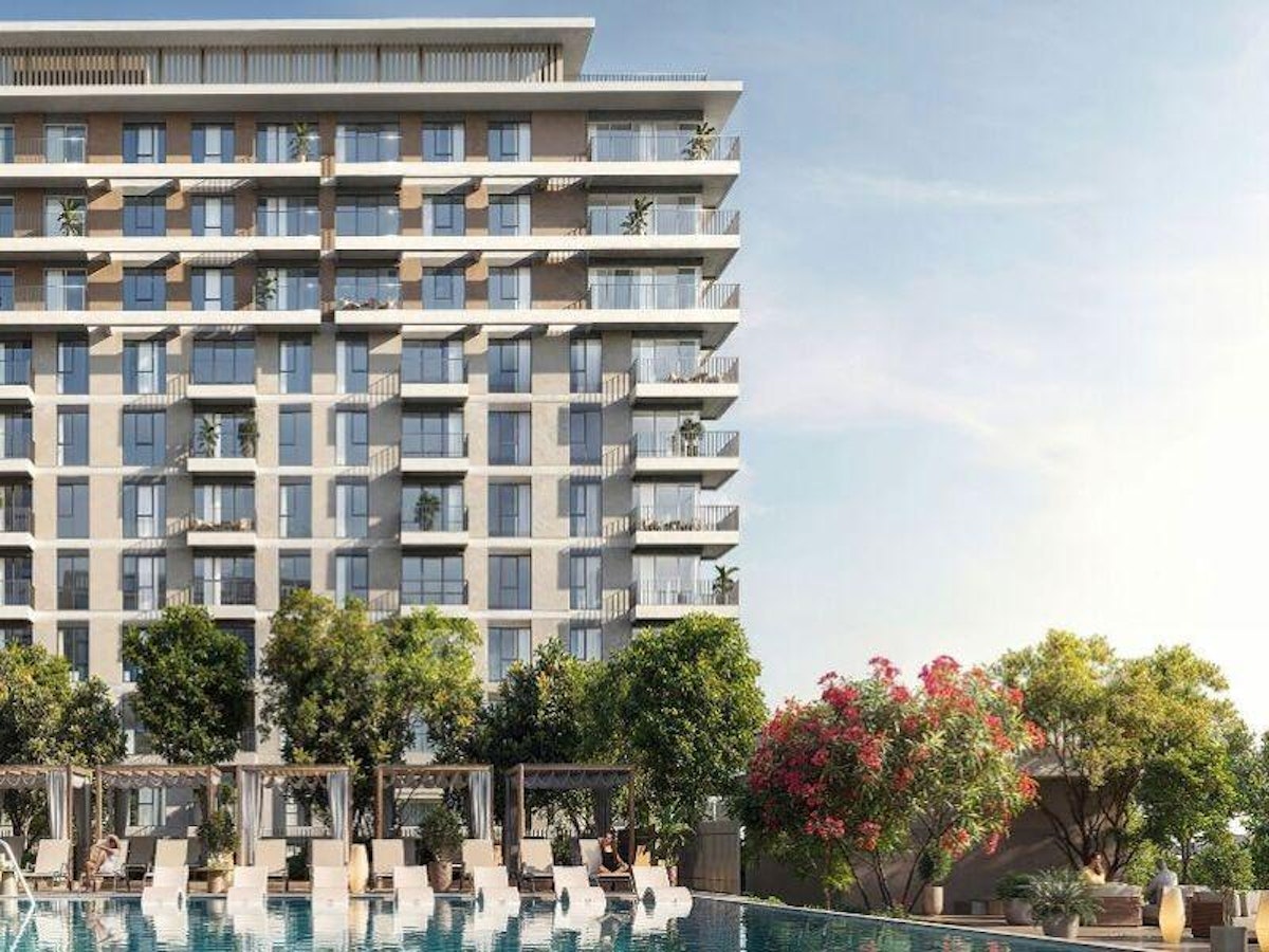 TOP FLOOR | ENSUITE ROOMS | FULL GOLF VIEW