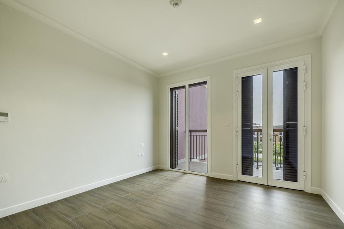 Large Balcony | Extreme Sea View | Spacious