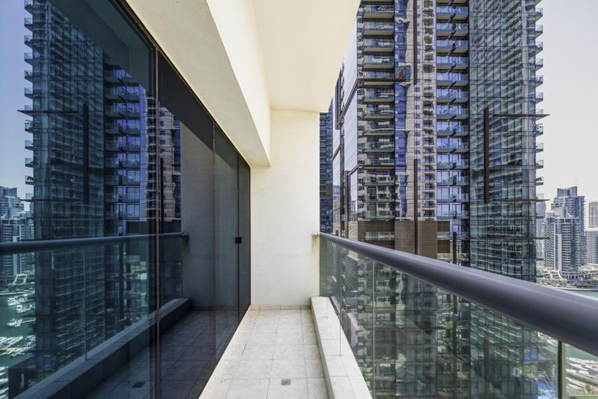 Spacious 3 Bed+M| Stunning Views| Ensuite Bedrooms