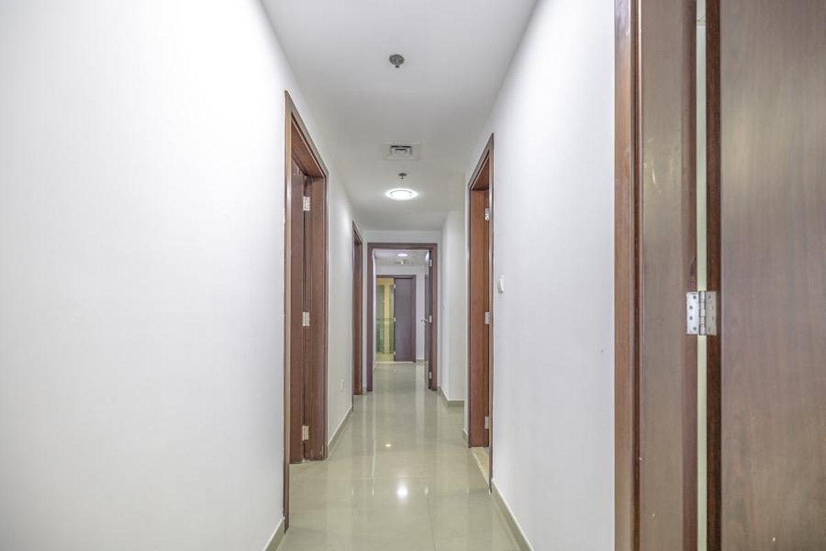 Spacious 3 Bed+M| Stunning Views| Ensuite Bedrooms