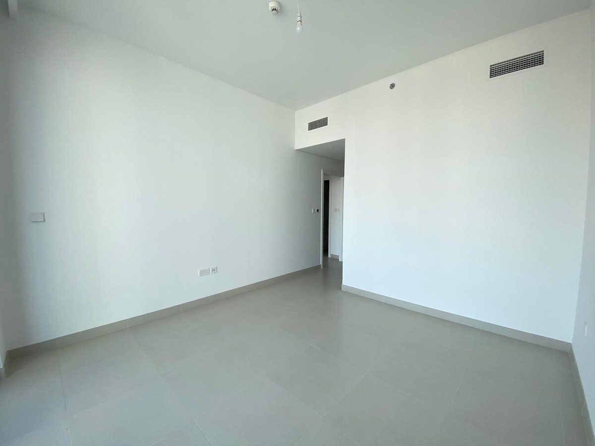 Brand New | Spacious 2 Bedroom with Sea View