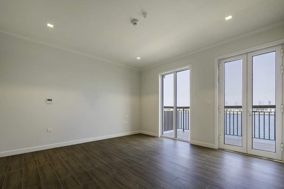 Large Balcony | Extreme Sea View | Spacious