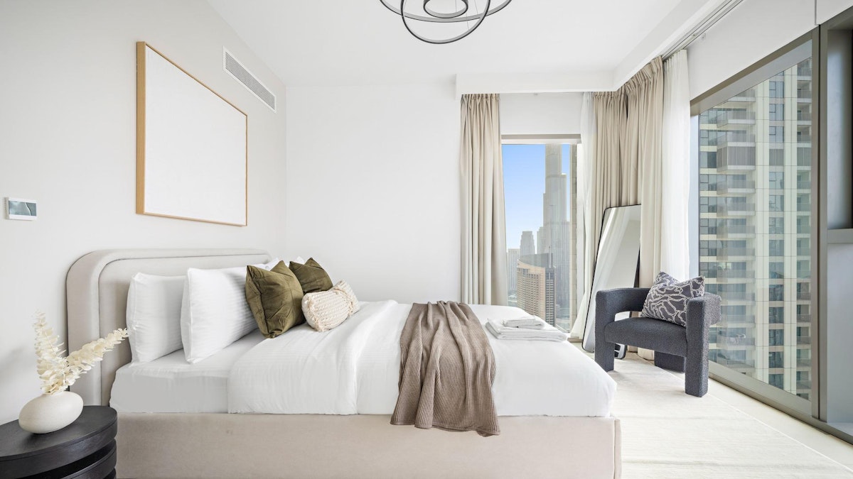 Luxury 3BR | Fully Furnished | Burj Khalifa View