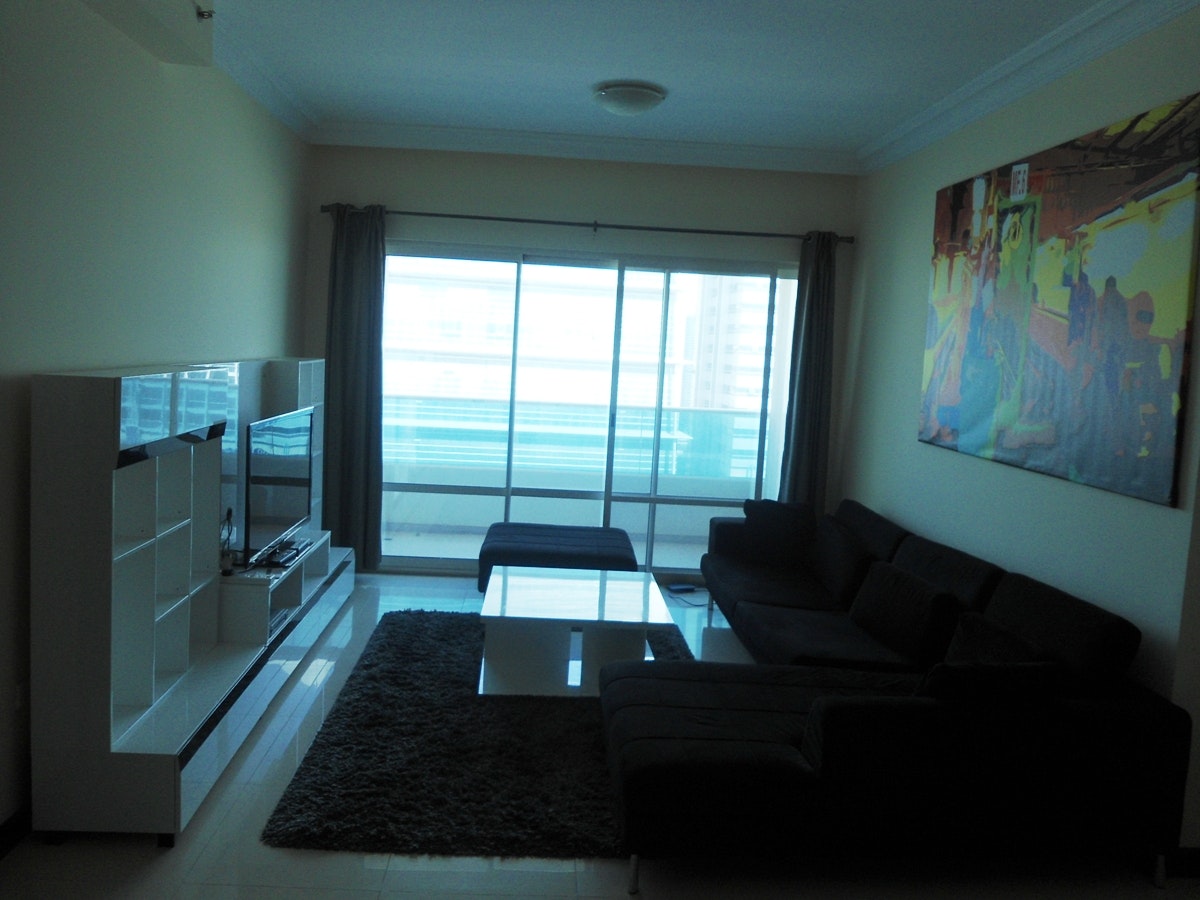 Spacious 1bed| close to Metro| investment Deal