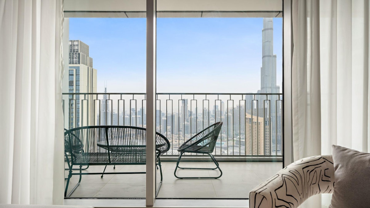 Luxury 3BR | Fully Furnished | Burj Khalifa View