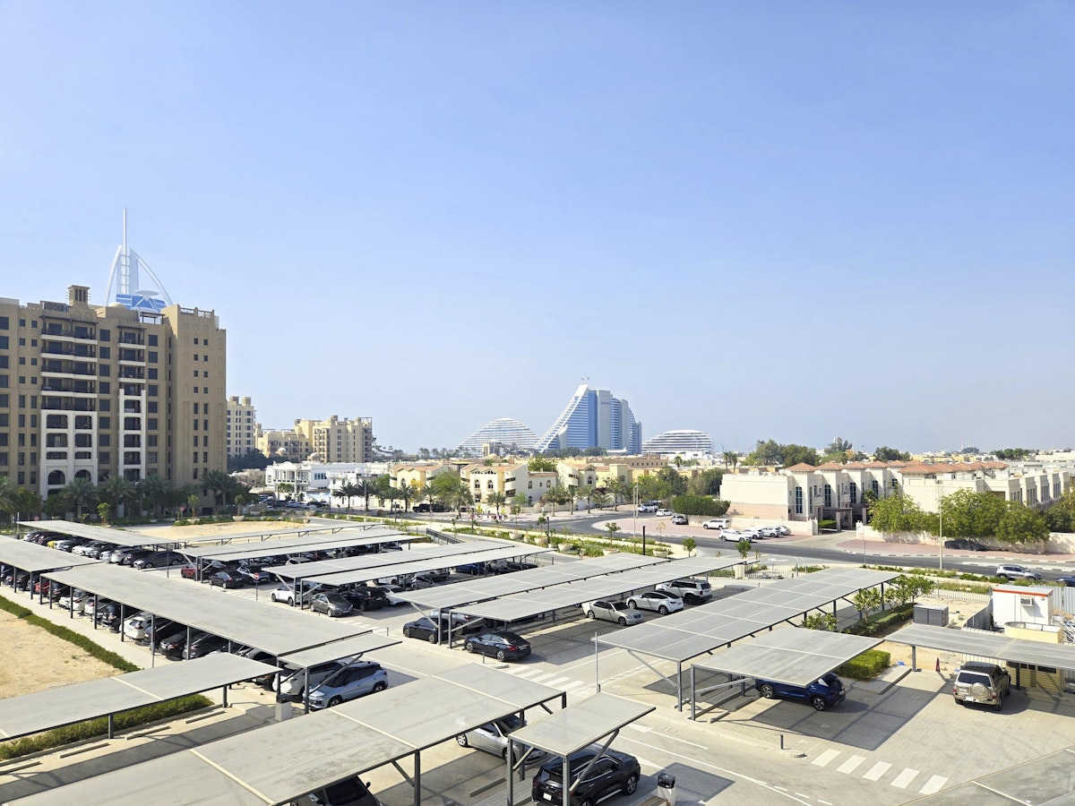 Brand New | 2BR with Maids | Corner | Burj View