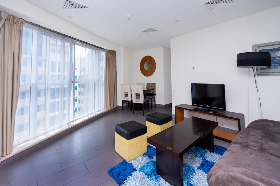Upgraded Unit | Fully Furnished | High Floor