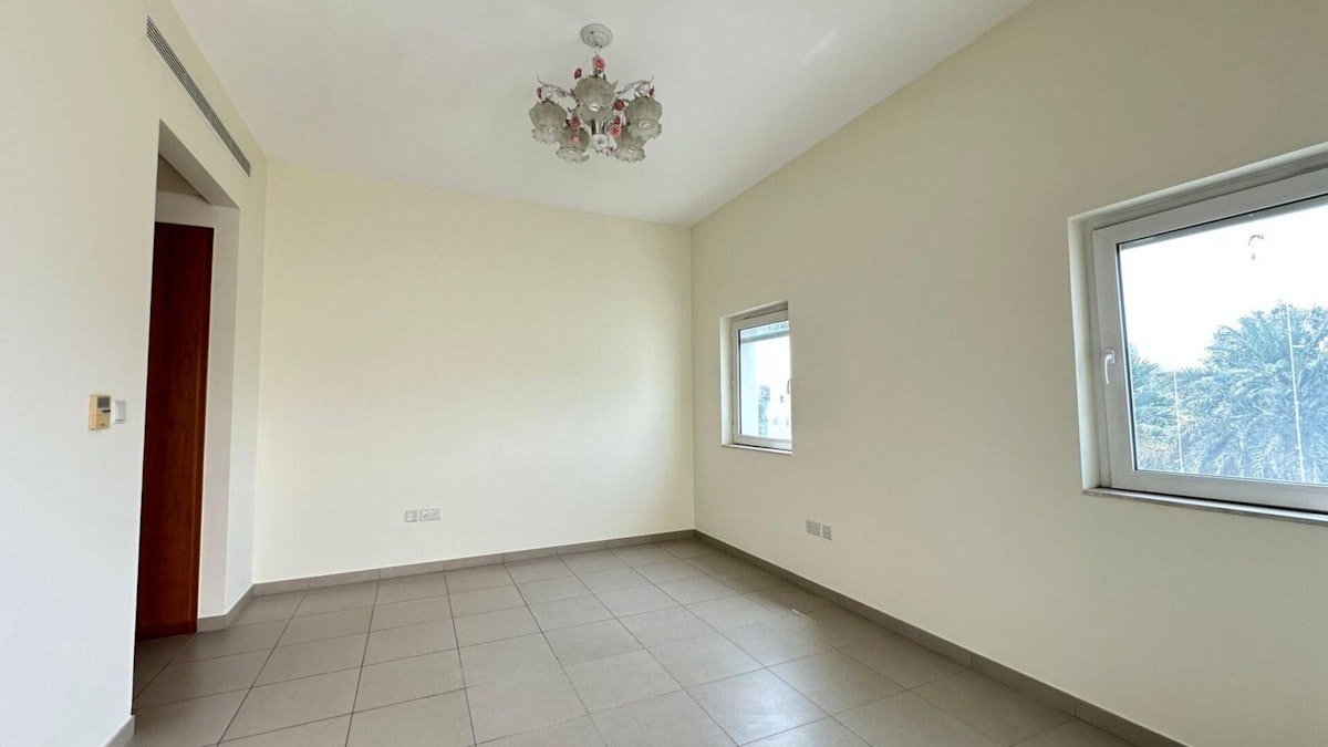 QUORTAJ 3 BED SPACIOUS |NEAR METRO | NEAR SPINNEYS