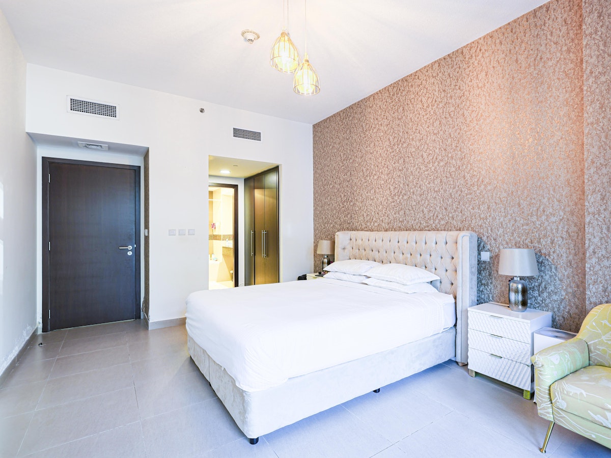 Ready to Move | Spacious 2 Bedroom | Pool View