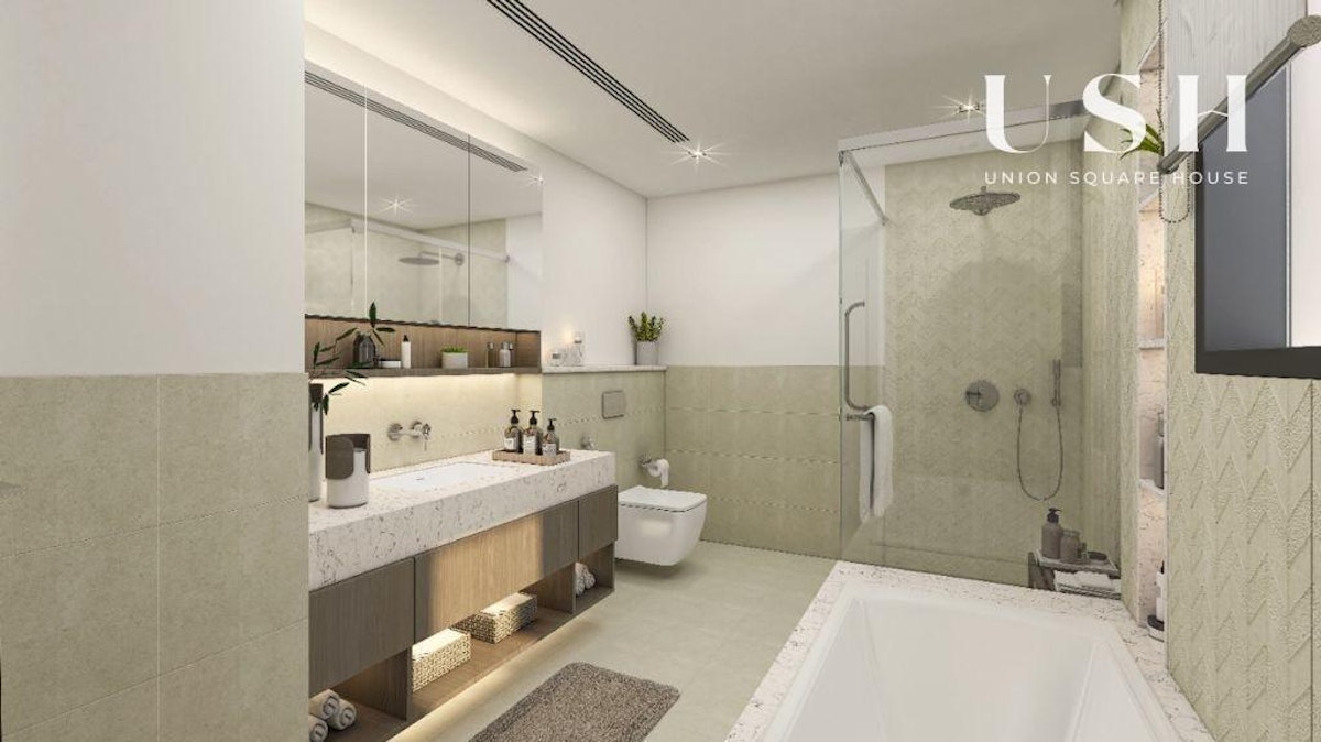 Type B 3BR Single row near Pool and park
