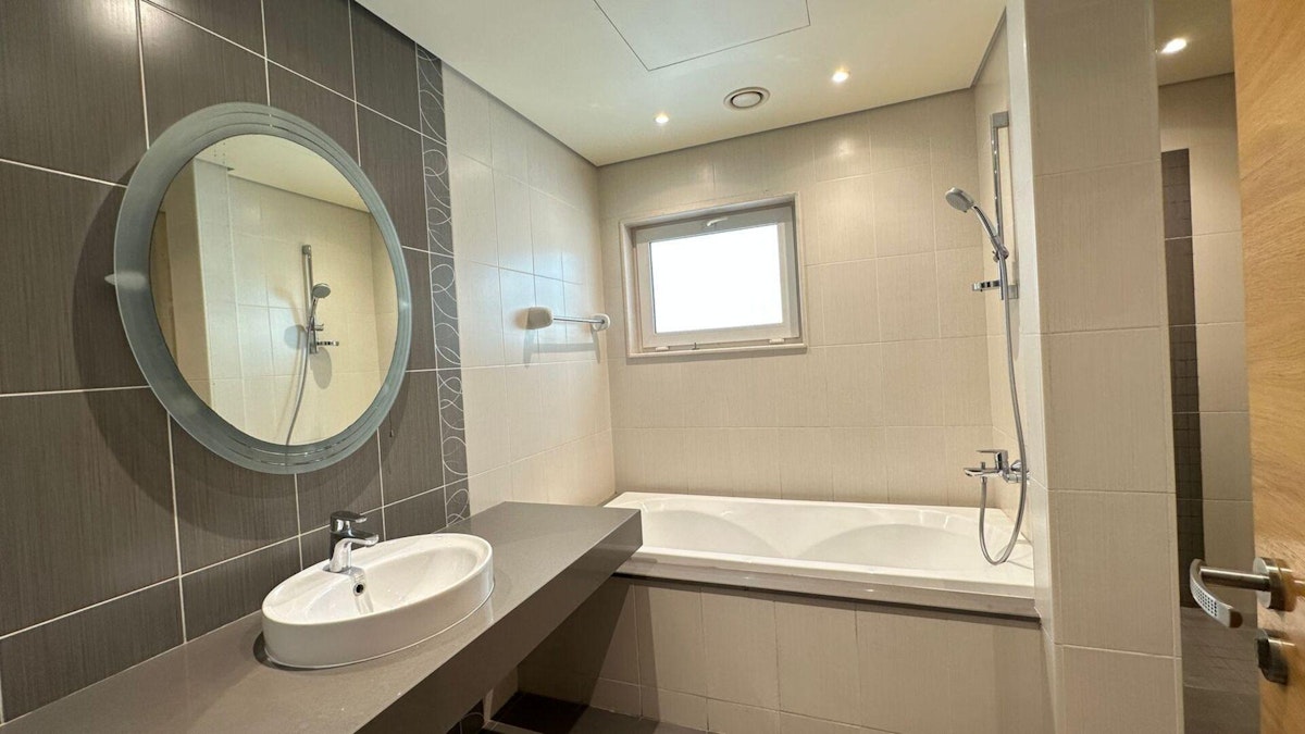 QUORTAJ 3 BED SPACIOUS |NEAR METRO | NEAR SPINNEYS