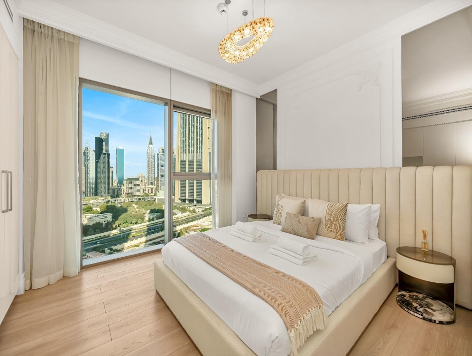 Luxury 3bed | Designer Furnished | Full Burj View.