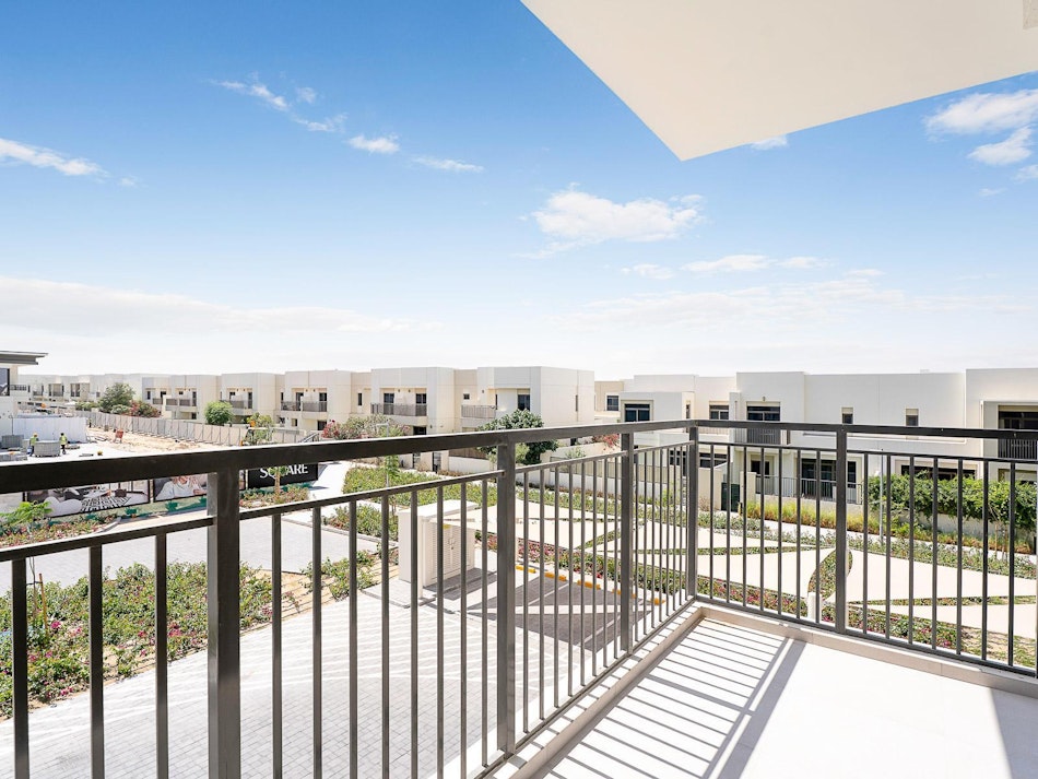 Option to Furnish| 2BR Corner Unit |Peaceful View