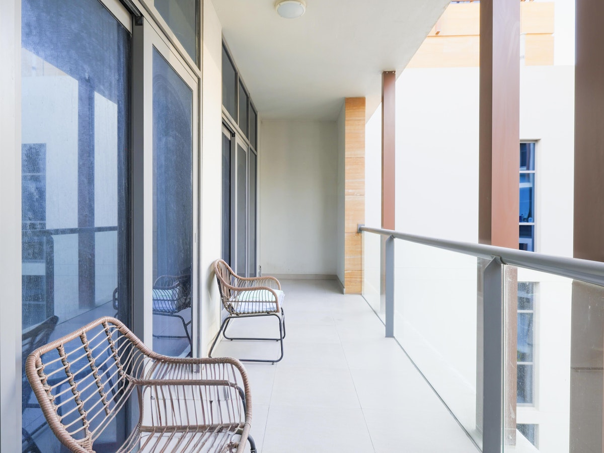 Ready to Move | Spacious 2 Bedroom | Pool View