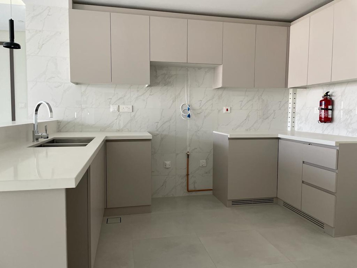 MID FLOOR | DBAI FRAME VIEW | VACANT | VIEW TODAY