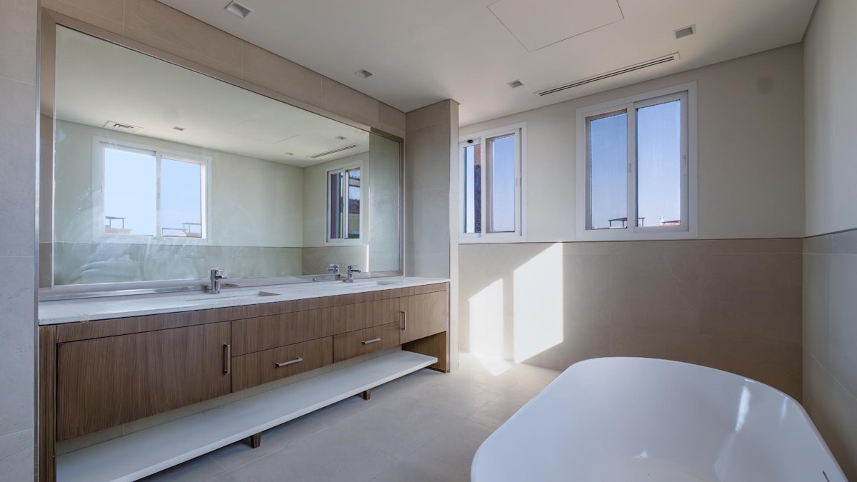 Keys In Hand I3 Beds |Sea And Skyline Views