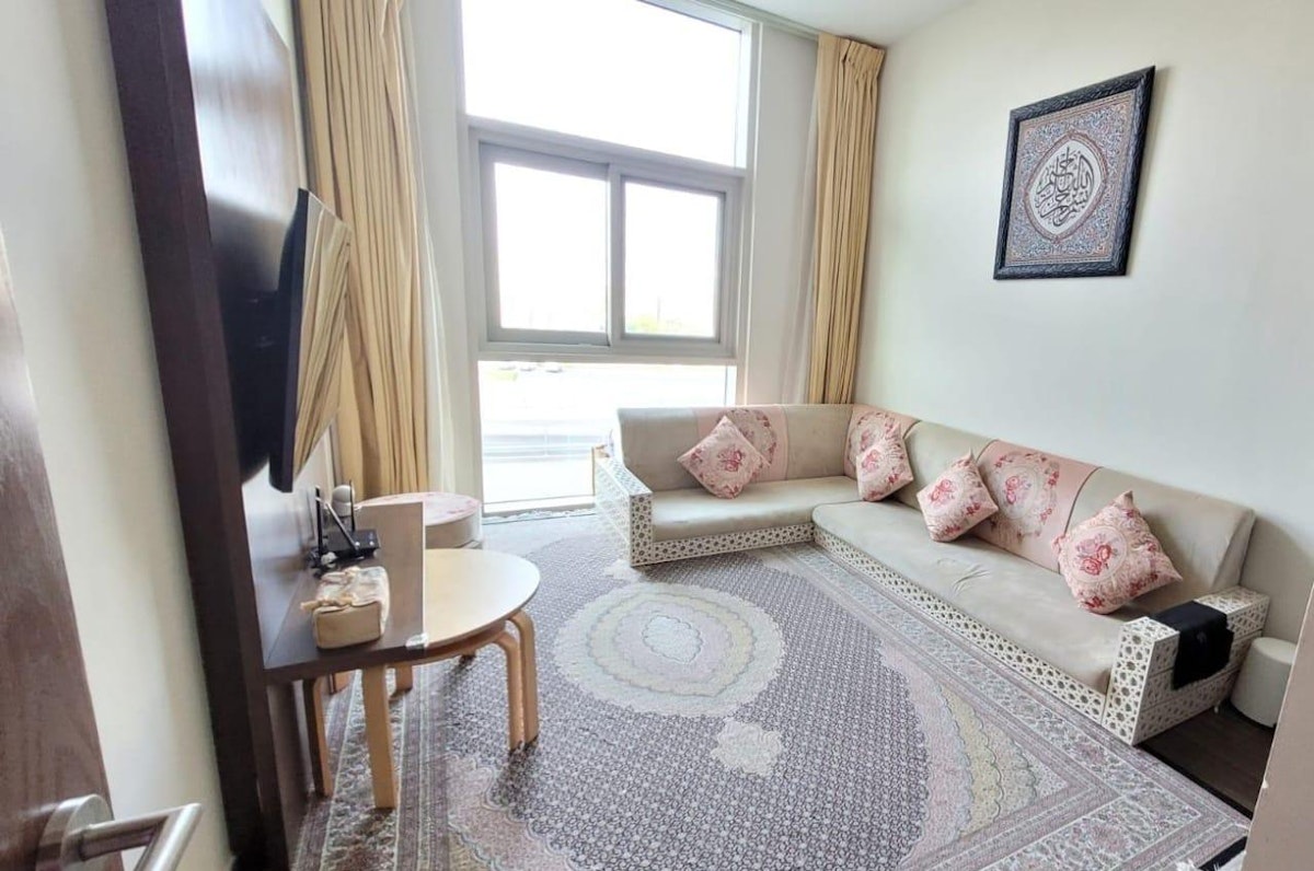 Vaastu | Ready to Move In | Near the Metro