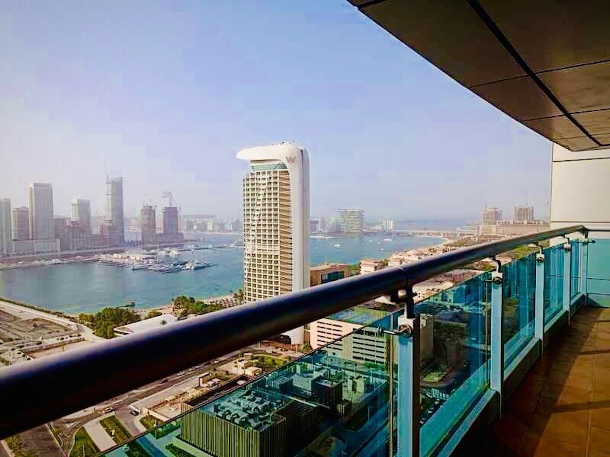 Full View| Highest Floor | Expansive High Ceilings