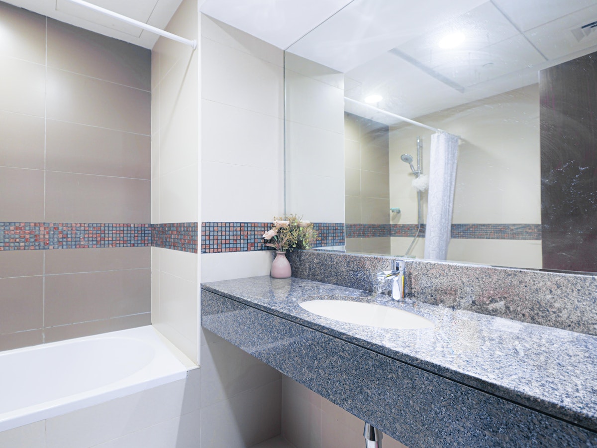 Ready to Move | Spacious 2 Bedroom | Pool View