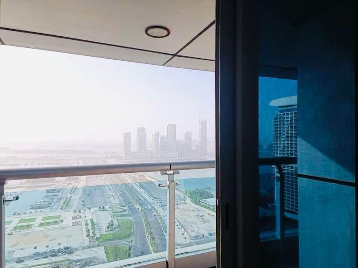 Full View| Highest Floor | Expansive High Ceilings