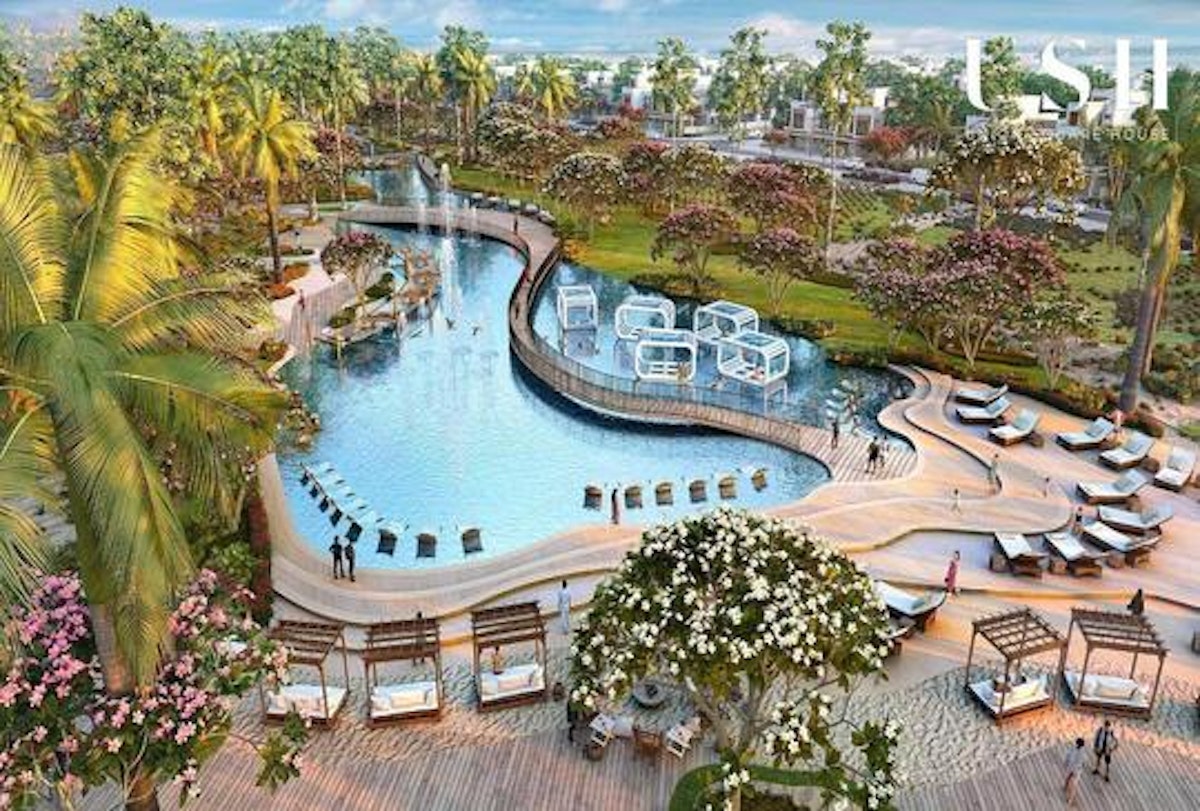 Mansion with Basement//Excellent Interior//Lagoon
