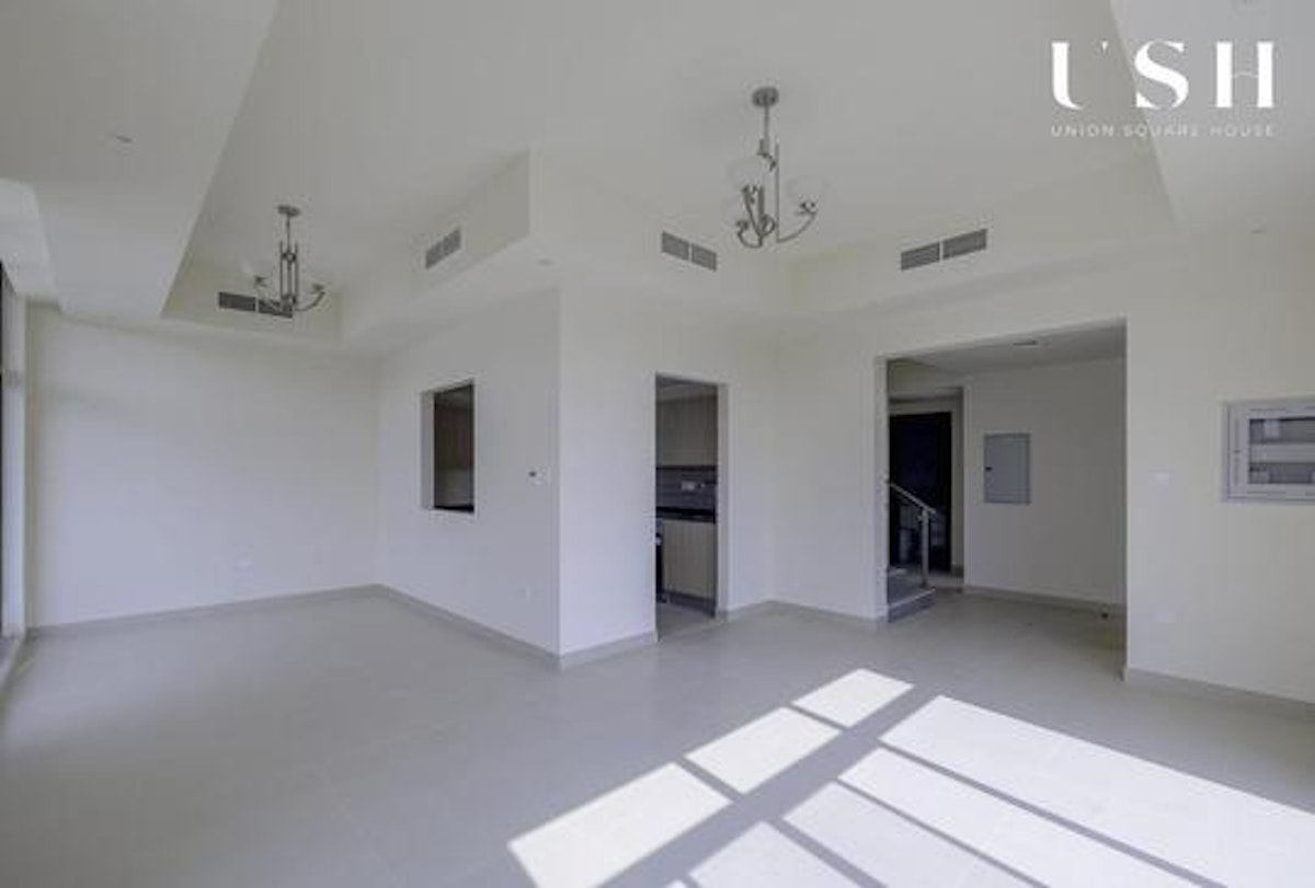 Exclusive 4+M| On the park| Corner| Landscaped