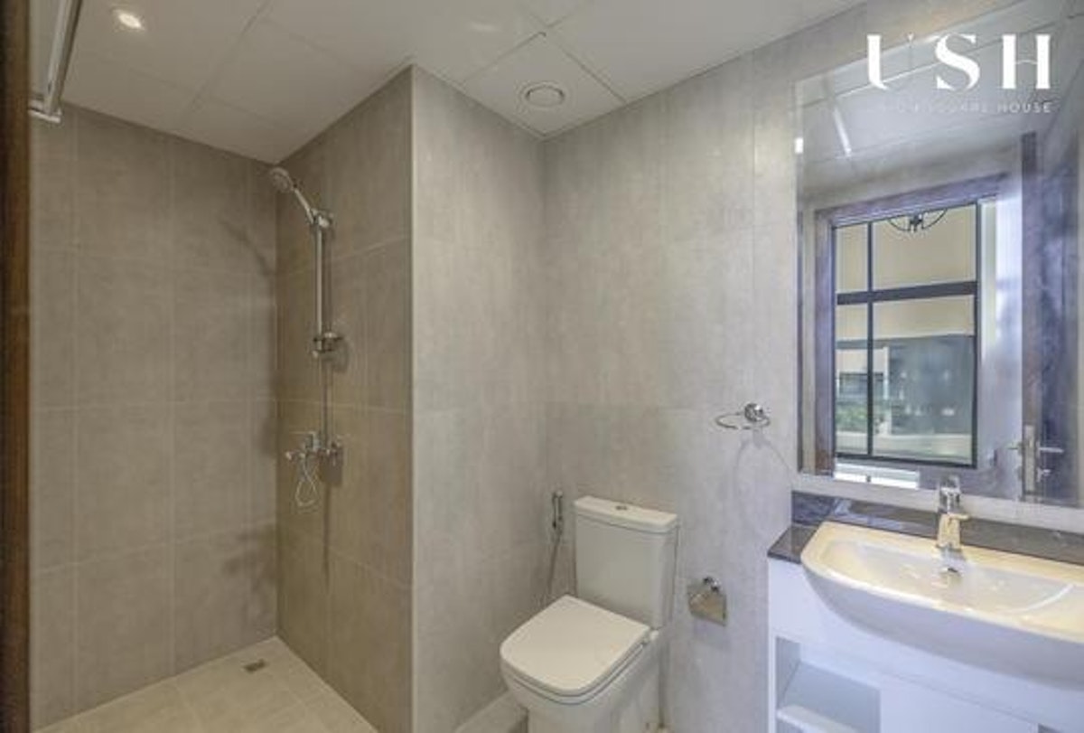 Exclusive 4+M| On the park| Corner| Landscaped