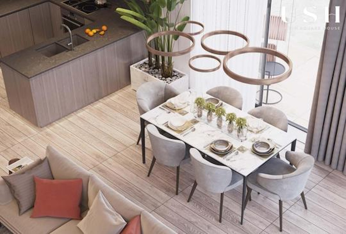 High Floor | Corner Unit | Walk to Metro